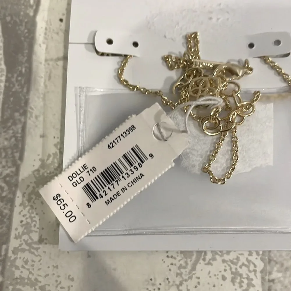 Kendra Scott Dollie Pendant Gold Necklace - Picture 5 of 7